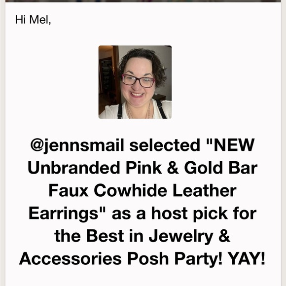 🎉HP🎉NEW Unbranded Pink & Gold Bar Faux Cowhide Leather Earrings - Picture 4 of 4